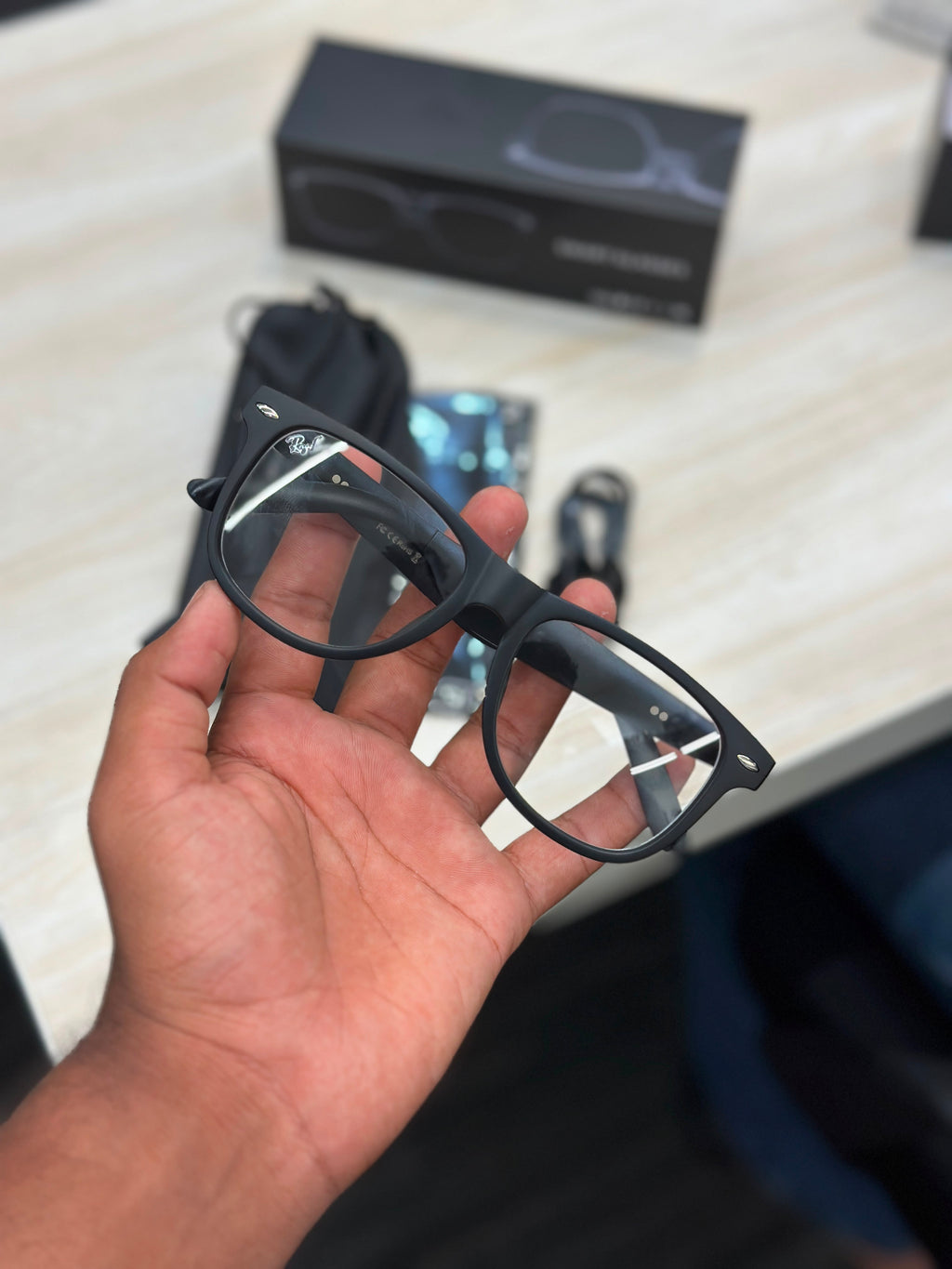 Smart Glasses with HD Camera, Audio & Hands-Free Recording – Bluetooth Wearable Sunglasses