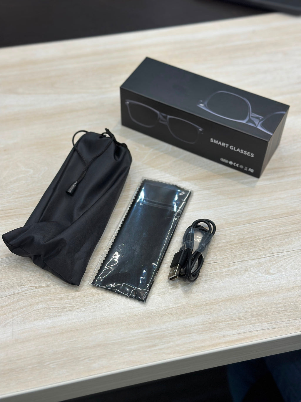Smart Glasses with HD Camera, Audio & Hands-Free Recording – Bluetooth Wearable Sunglasses