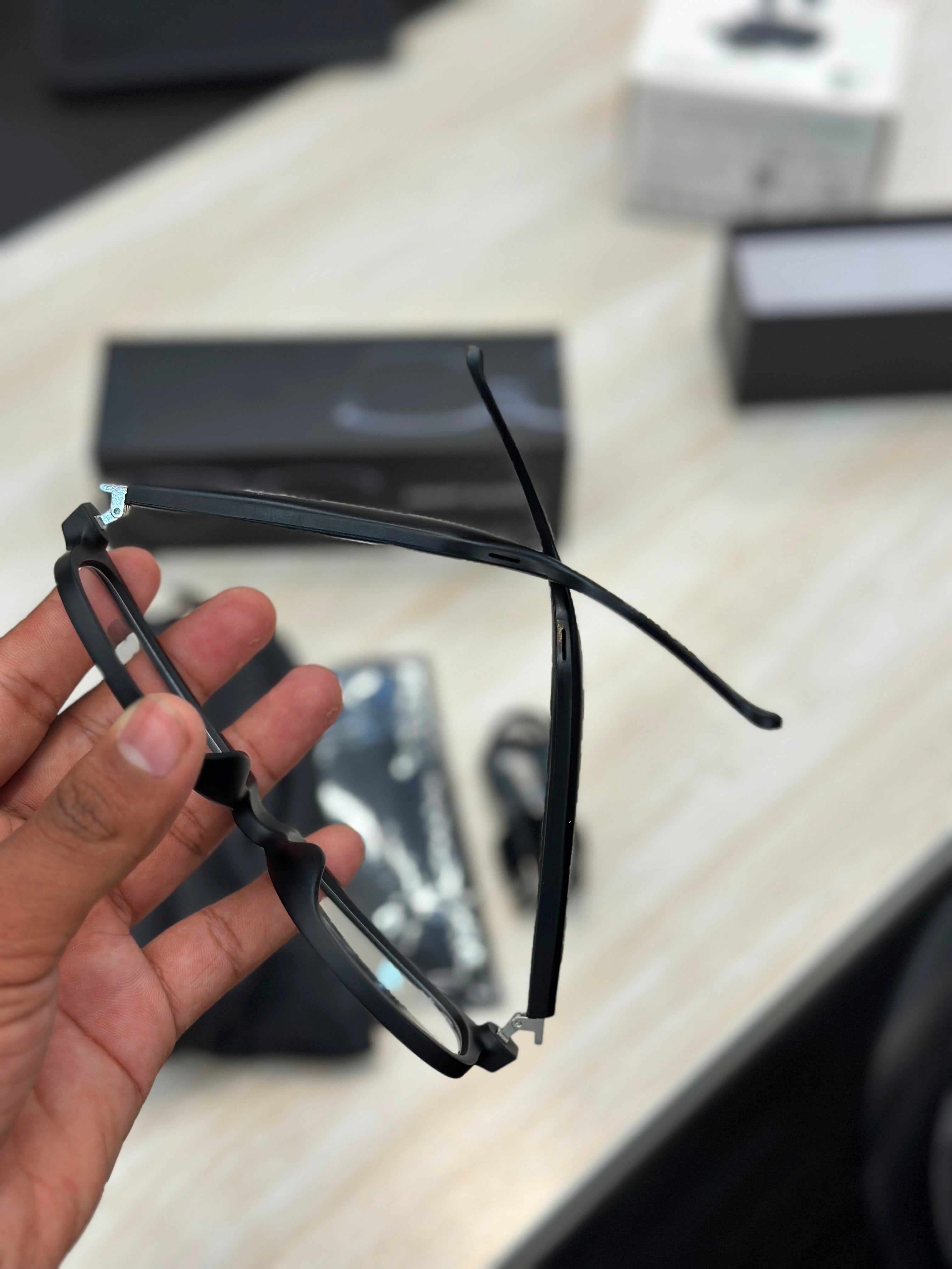 Smart Glasses with HD Camera, Audio & Hands-Free Recording – Bluetooth Wearable Sunglasses