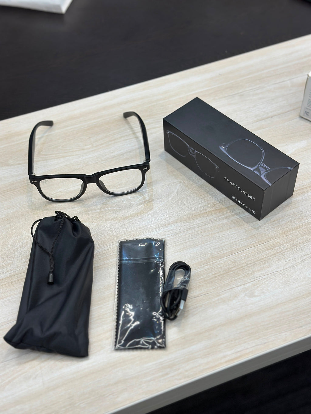 Smart Glasses with HD Camera, Audio & Hands-Free Recording – Bluetooth Wearable Sunglasses
