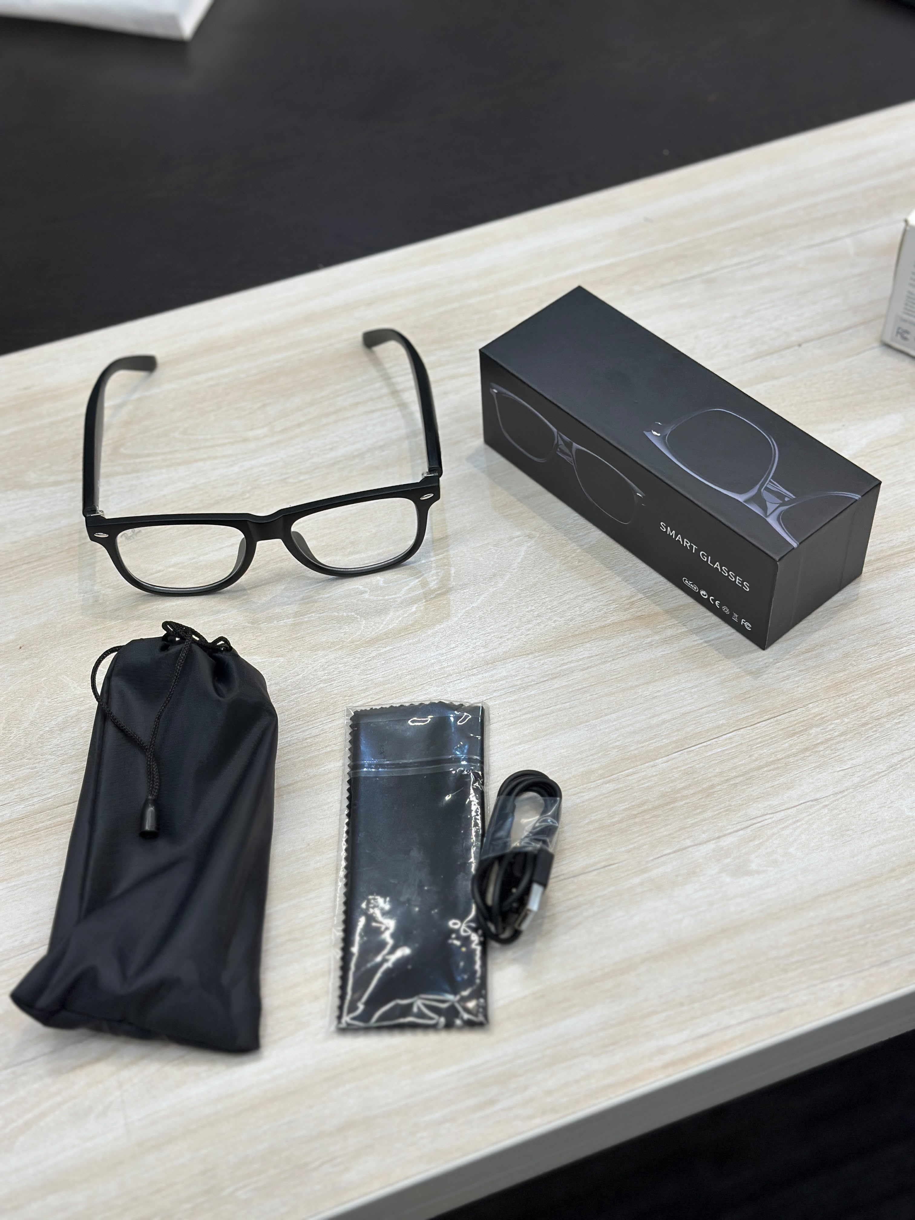 Smart Glasses with HD Camera, Audio & Hands-Free Recording – Bluetooth Wearable Sunglasses