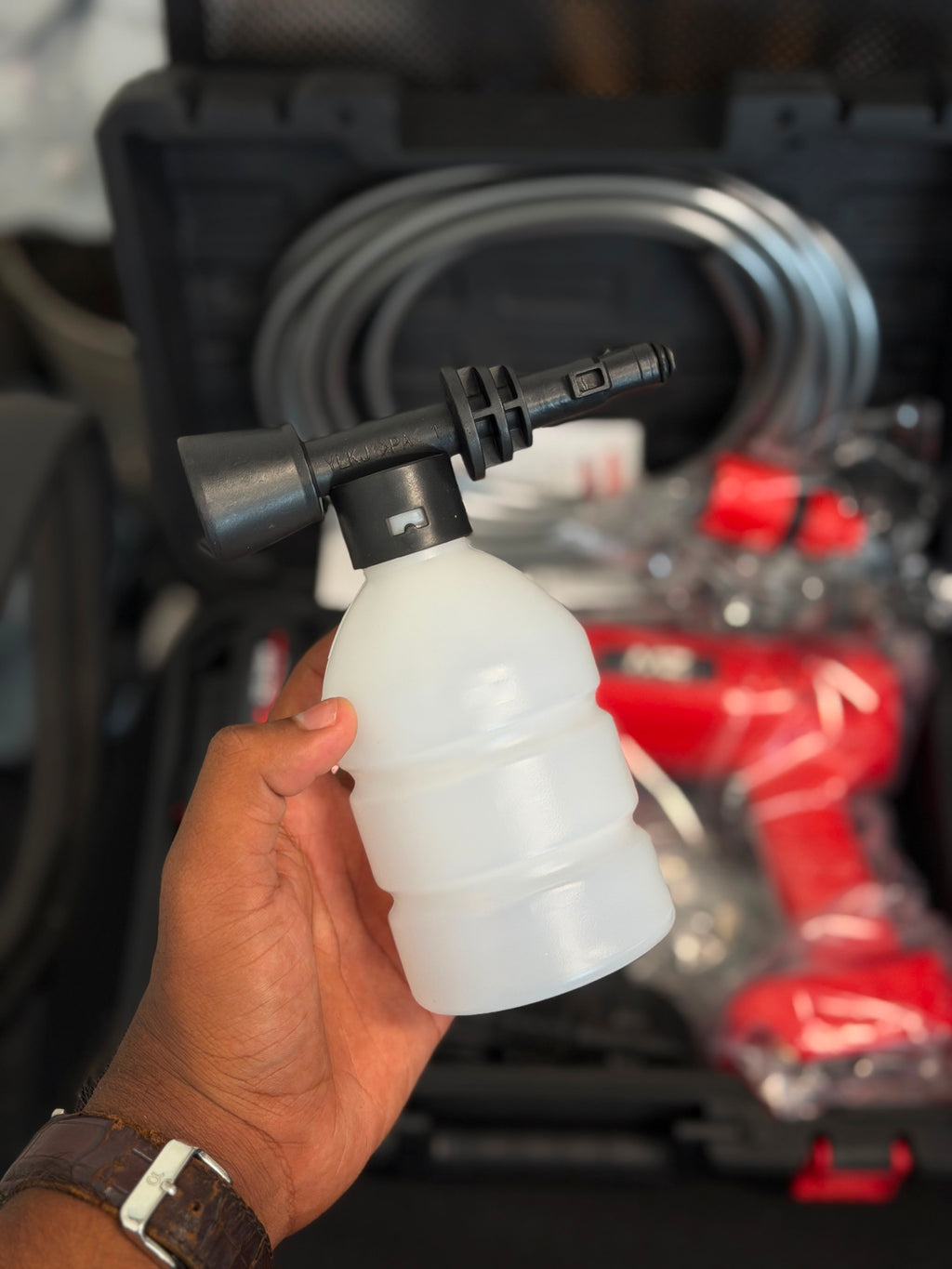 AMZ WG09 Portable Cordless Spray Gun – 18.5V Battery Powered Pressure Washer